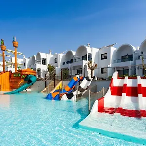 Puerto Carmen Hotel